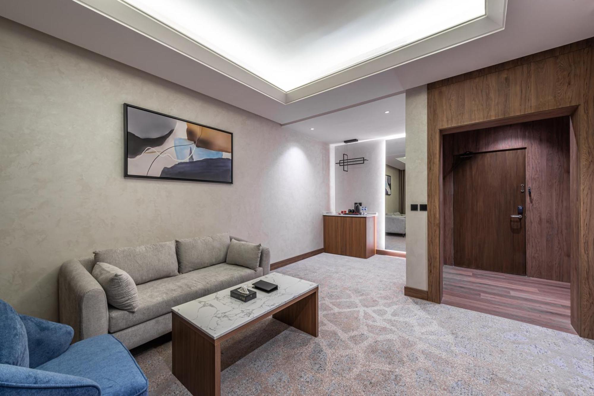 Voyage Hotel & Suites Riyadh Ngoại thất bức ảnh