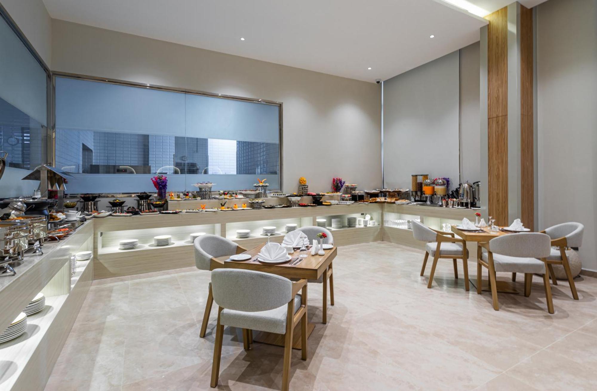 Voyage Hotel & Suites Riyadh Ngoại thất bức ảnh